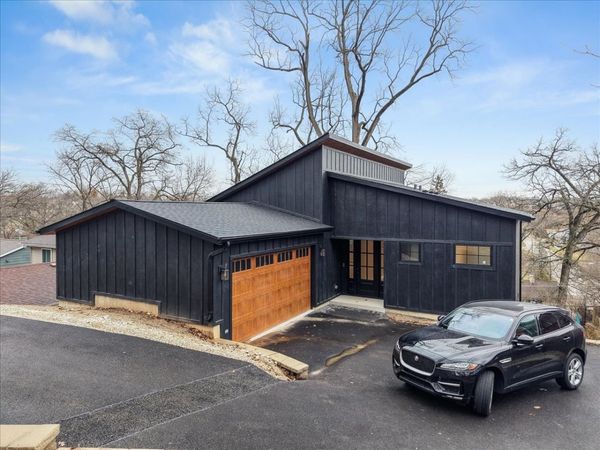 298 Apache Trail , Lake In The Hills, IL 60156