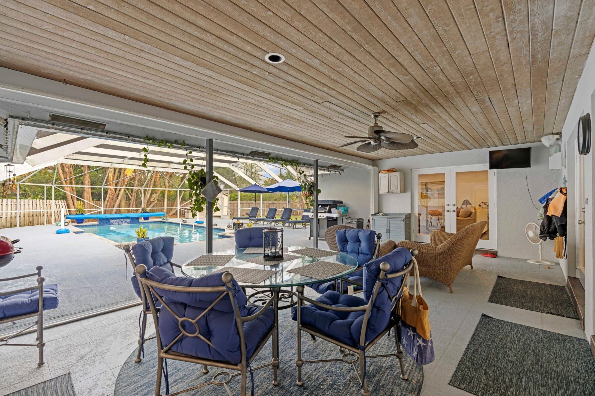 551 Kingsbury Terrace, Wellington, FL 33414 Photo