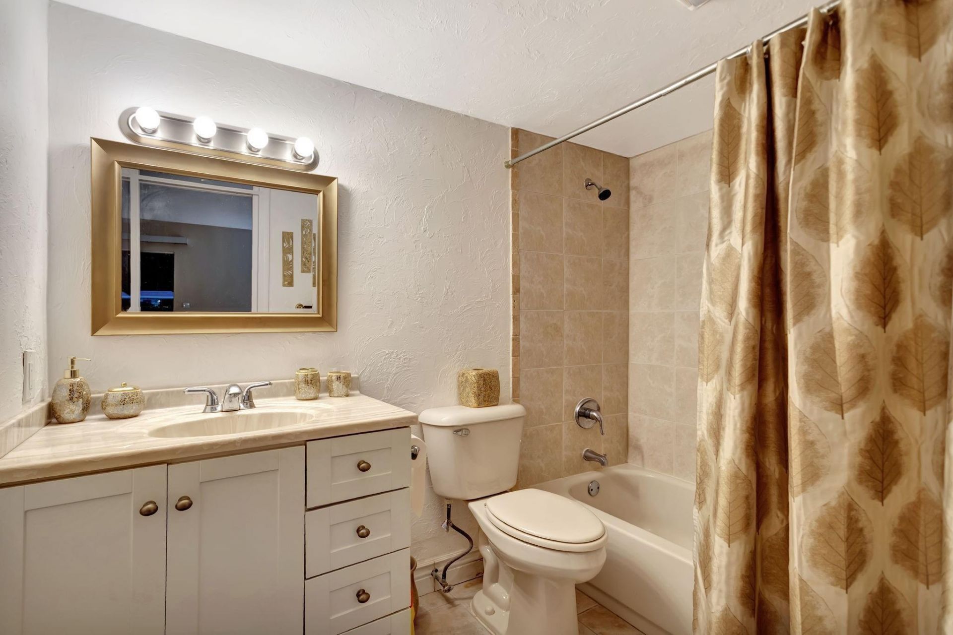 2401 Antigua Circle, Unit F1, Coconut Creek, FL 33066 Photo