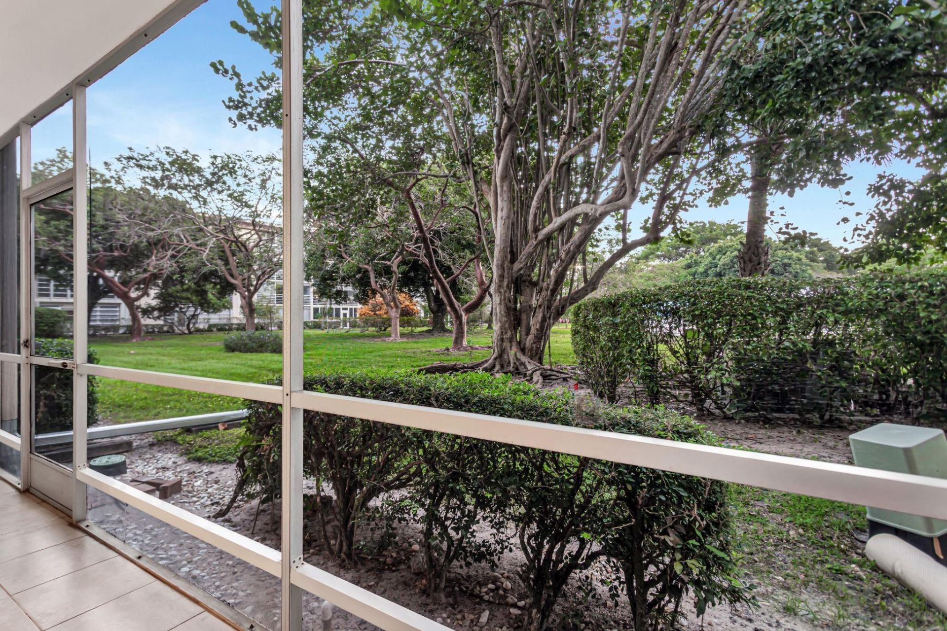 2401 Antigua Circle, Unit F1, Coconut Creek, FL 33066 Photo