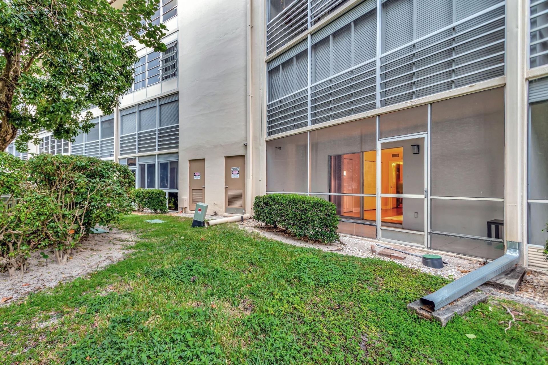 2401 Antigua Circle, Unit F1, Coconut Creek, FL 33066 Photo