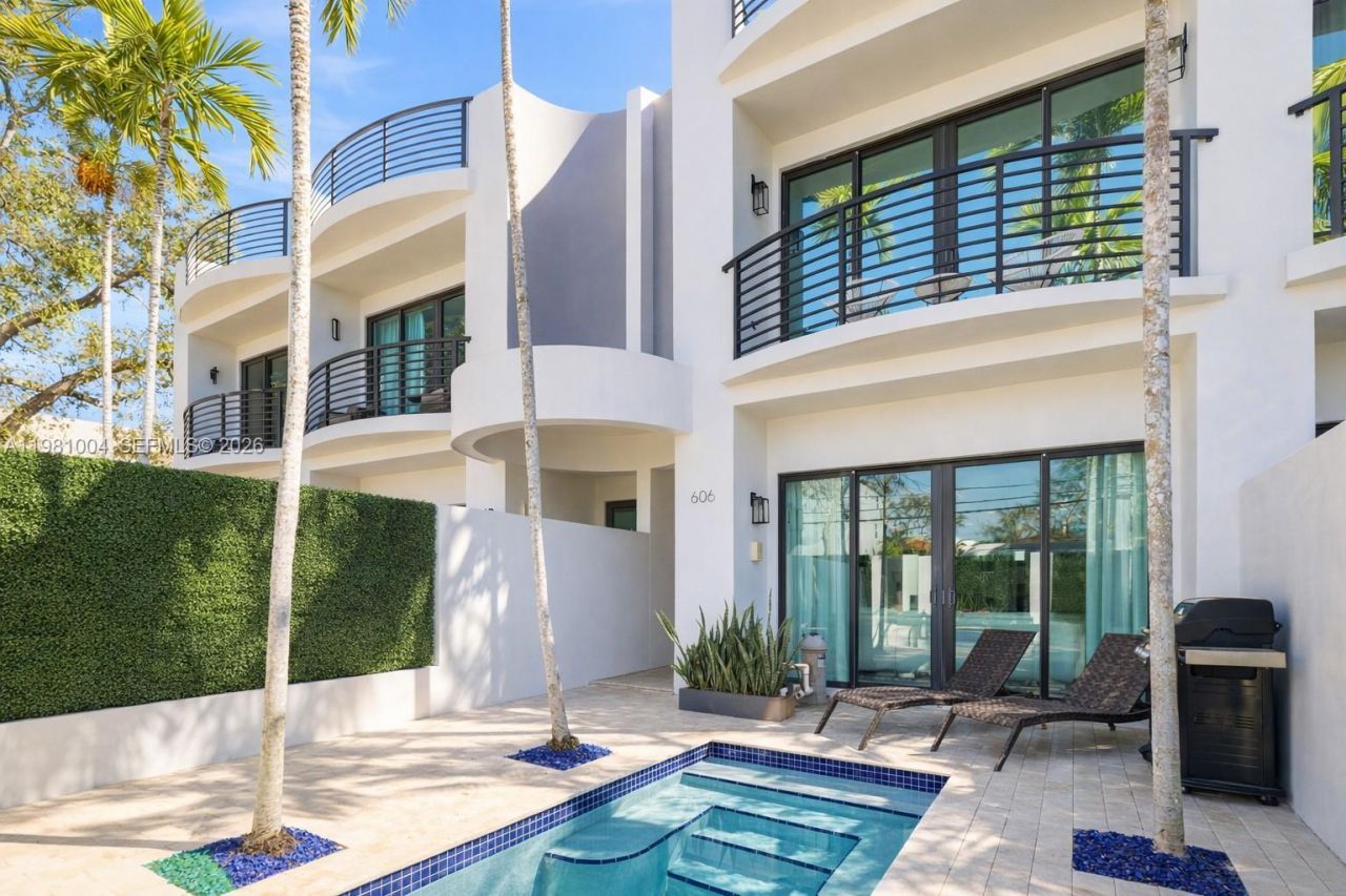 606 NE 14th Ave, Fort Lauderdale, FL 33304 Photo