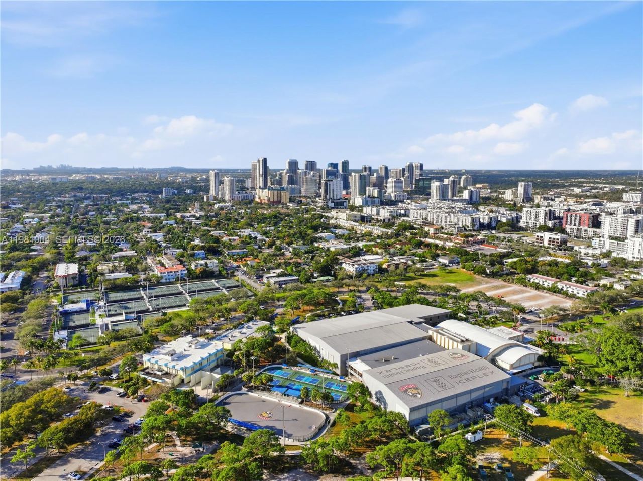 606 NE 14th Ave, Fort Lauderdale, FL 33304 Photo