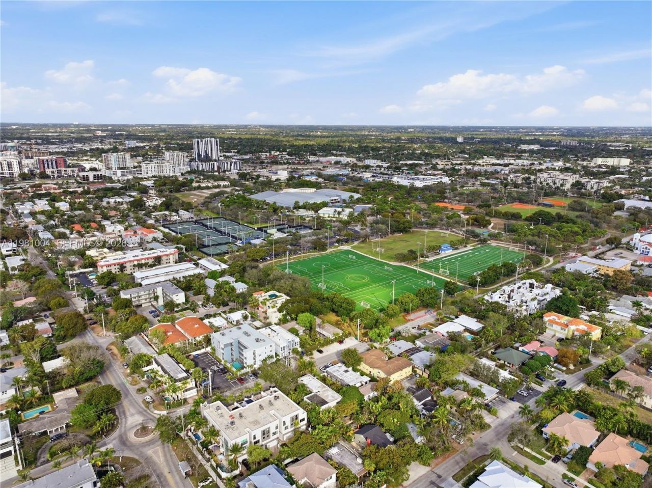606 NE 14th Ave, Fort Lauderdale, FL 33304 Photo
