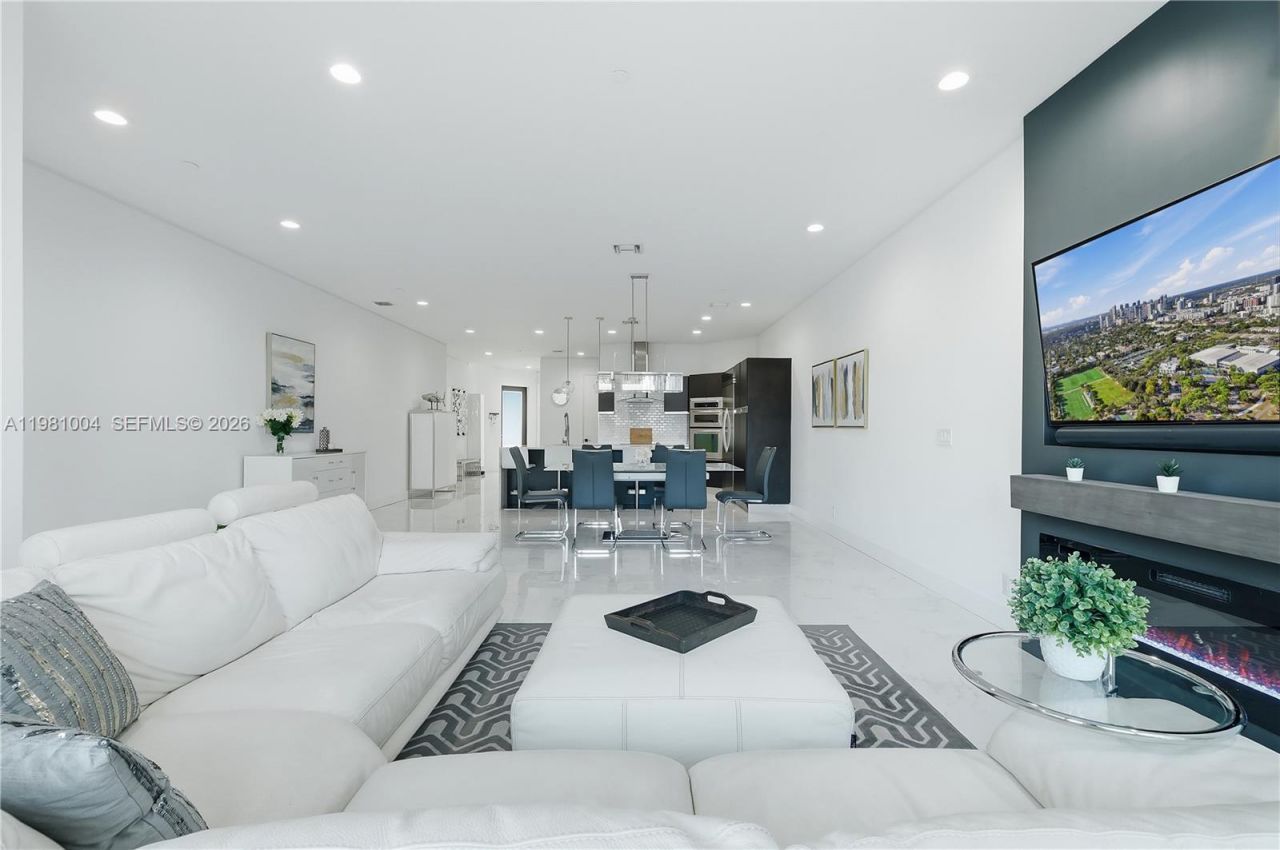 606 NE 14th Ave, Fort Lauderdale, FL 33304 Photo