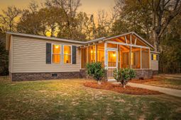 1223 Benton Road photo 4