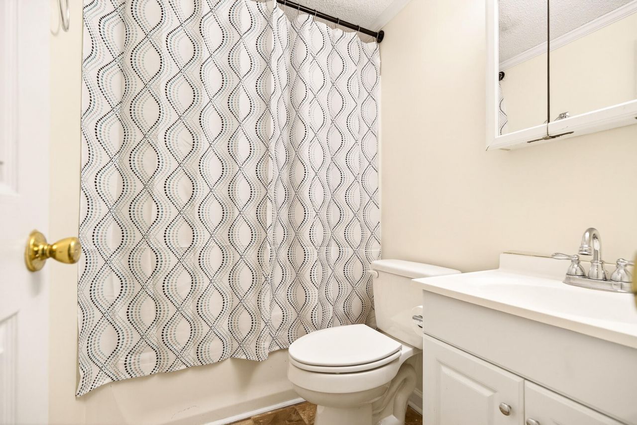 1223 Benton Road Photo 28