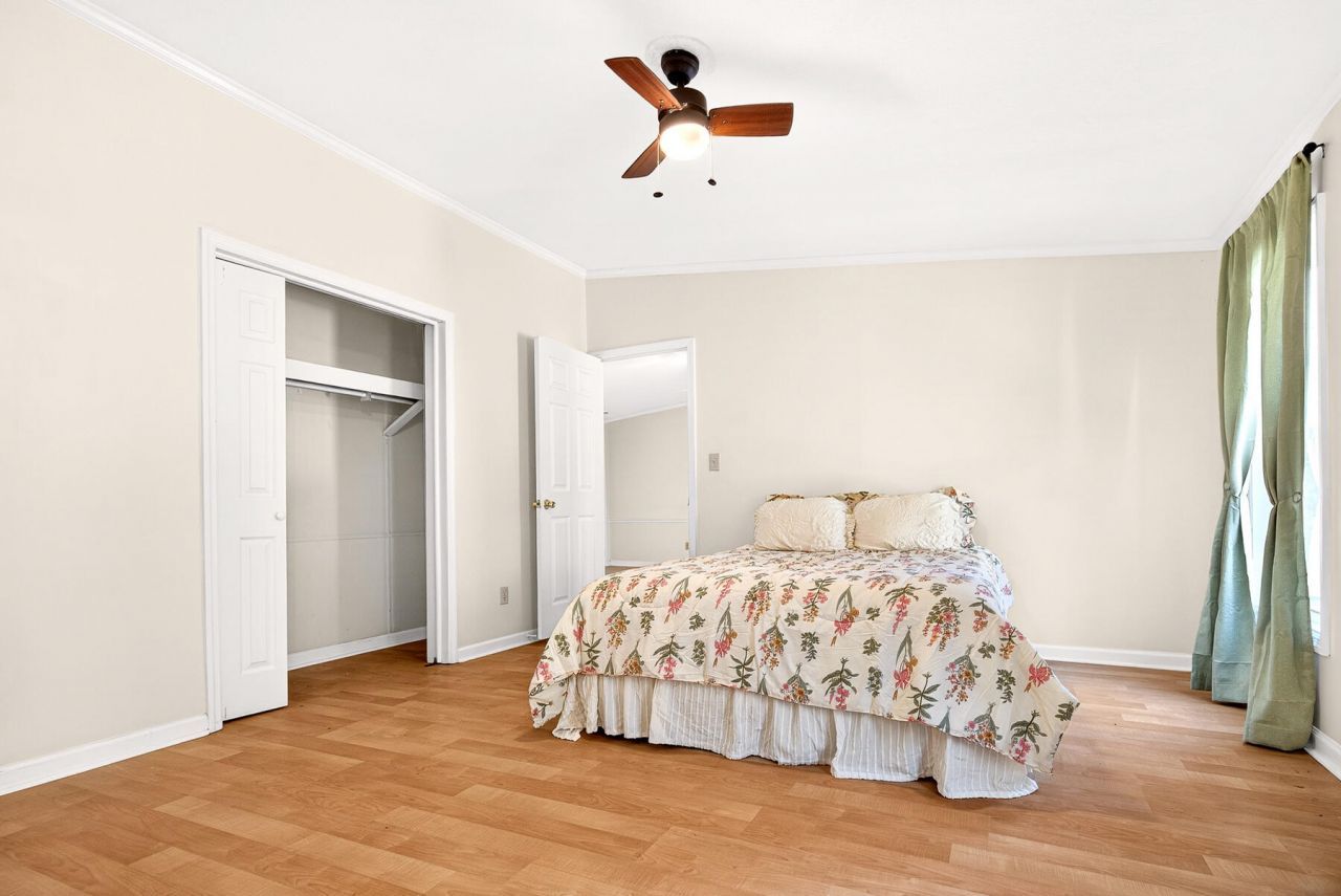 1223 Benton Road Photo 29