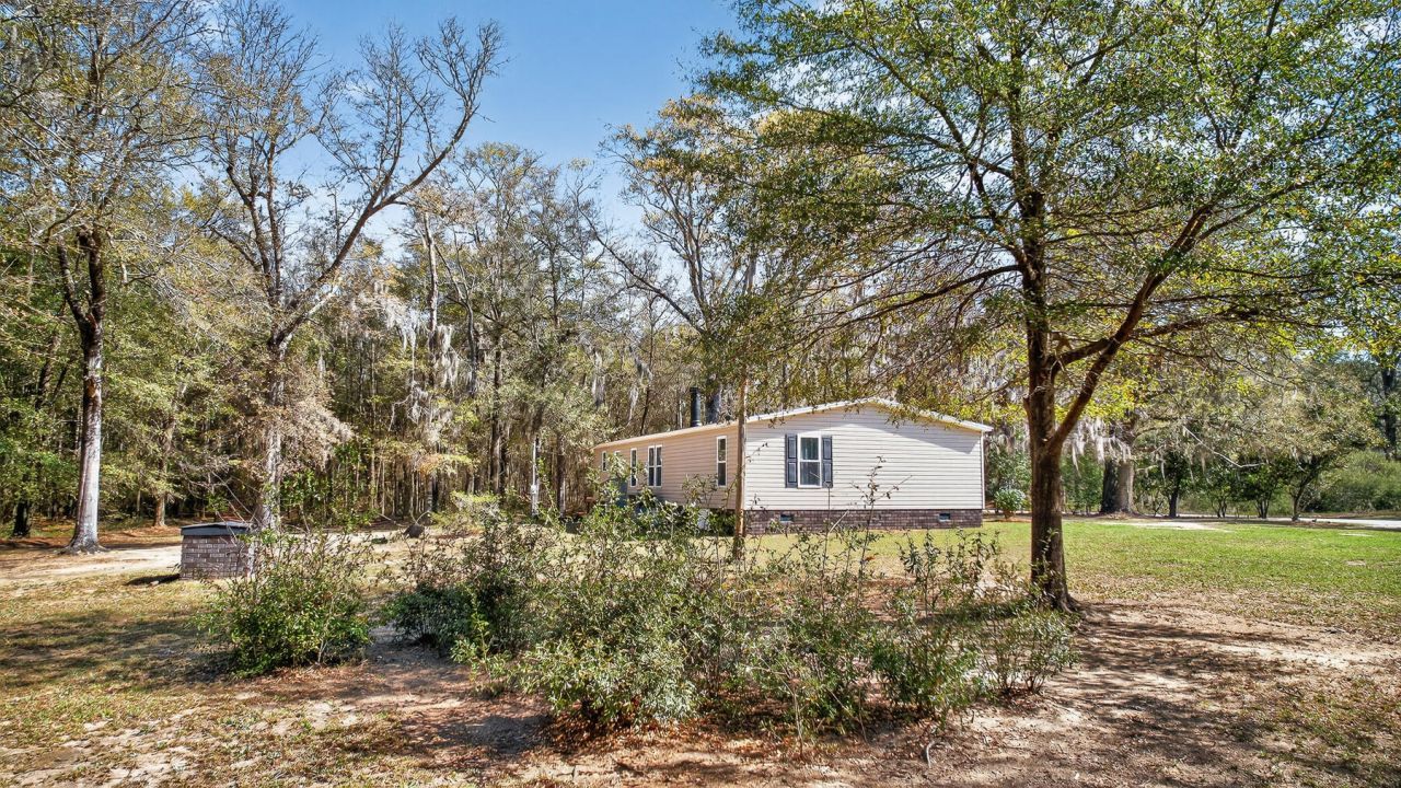 1223 Benton Road Photo 37