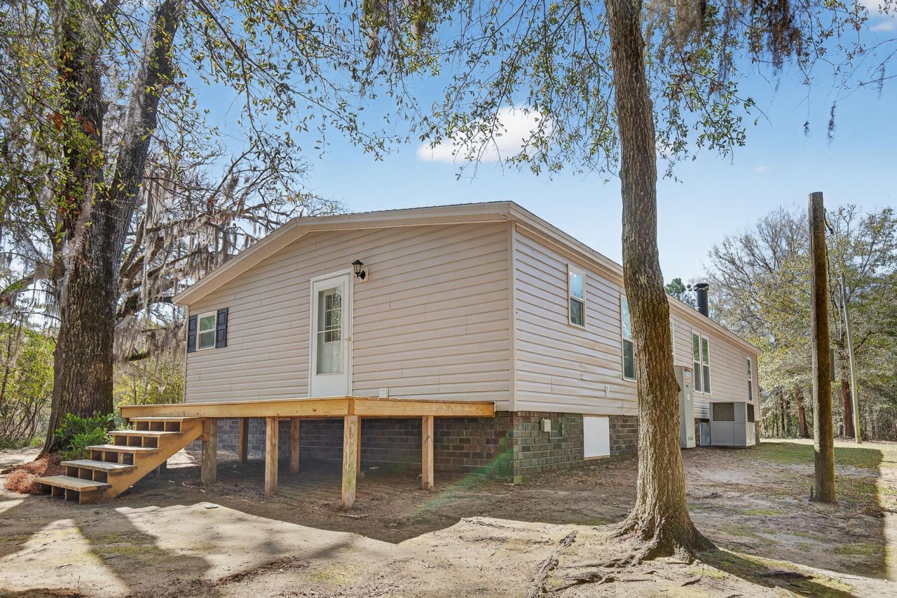 1223 Benton Road Photo 43