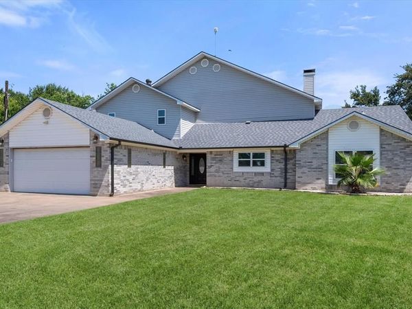 113 Cinch Buckle Ranch Road, Trinidad, TX 75163