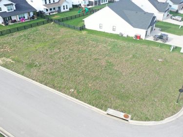 200 Golden Burley Avenue, Nicholasville, KY 40356