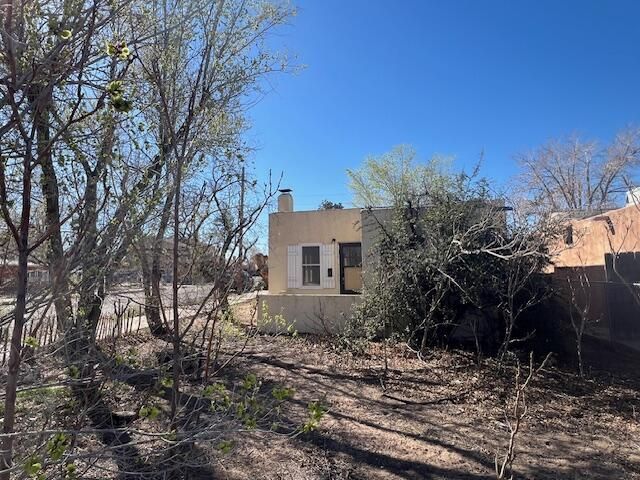2016 Lead Avenue Se, Albuquerque, NM 87106 Main Photo