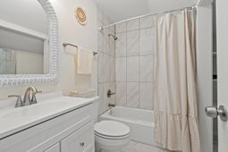 3700 Golf Colony Lane photo 4