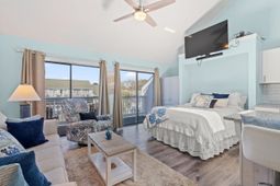 3700 Golf Colony Lane photo 4