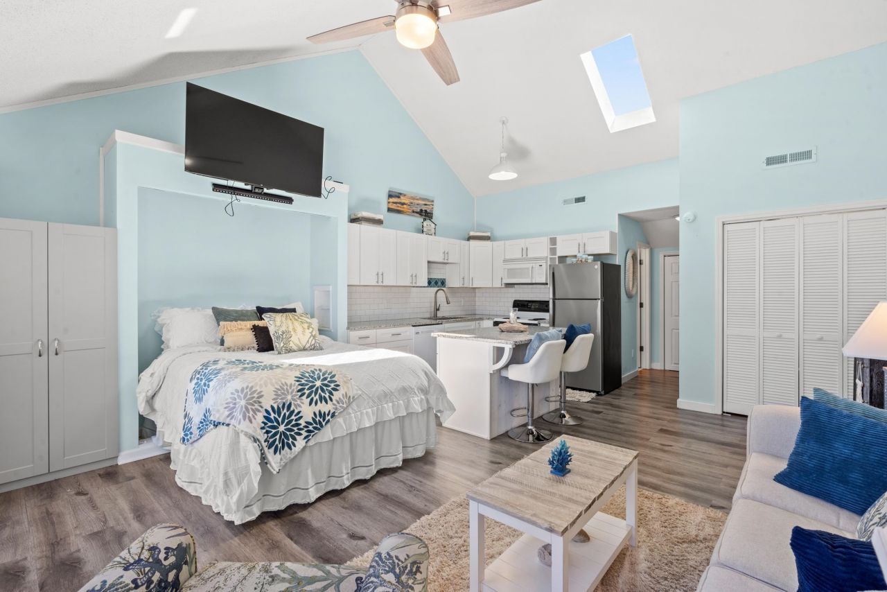 3700 Golf Colony Lane Photo 7