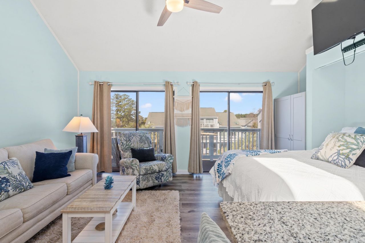 3700 Golf Colony Lane Photo 8