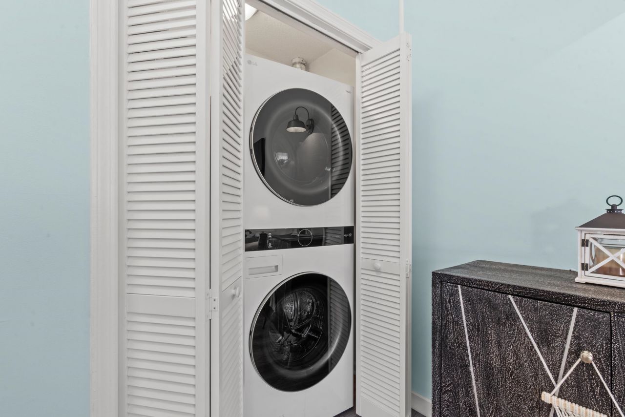 3700 Golf Colony Lane Photo 9