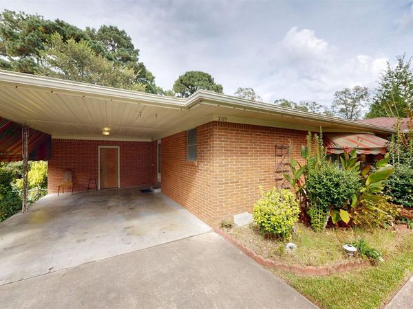 209 MCMAHAN Drive, Hot Springs, AR 71913