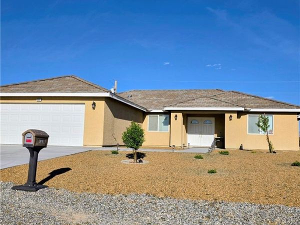 3016 Mount Charleston Drive, Pahrump, NV 89048