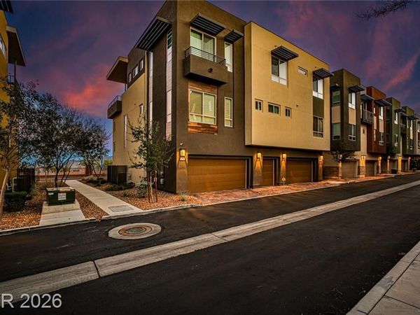 4126 Yucca Bloom Street, Las Vegas, NV 89135