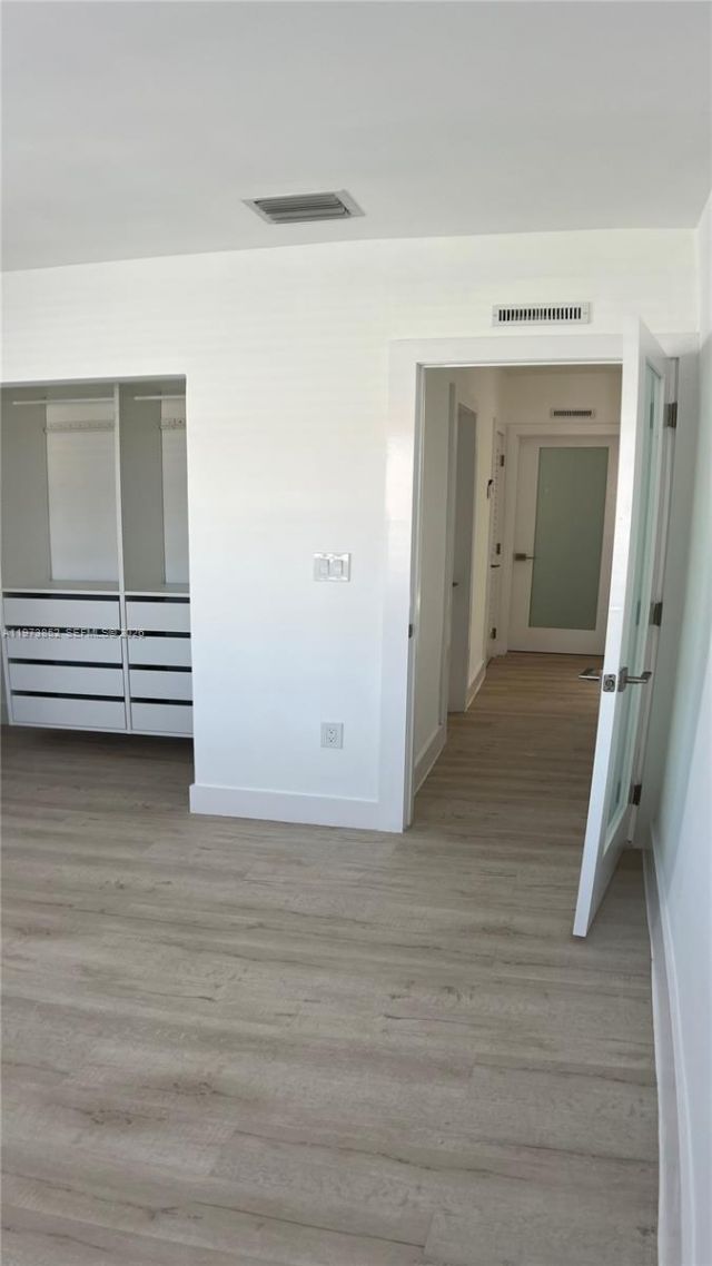 2800 SW 25th St , Unit 1, Miami, FL 33133 Photo