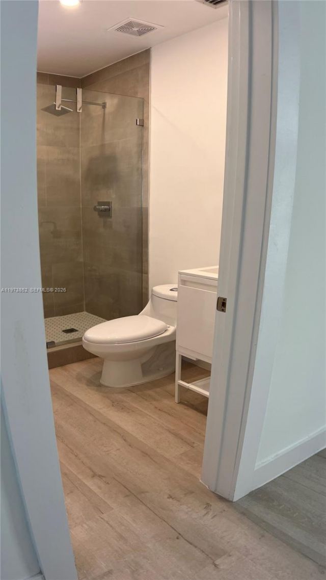 2800 SW 25th St , Unit 1, Miami, FL 33133 Photo