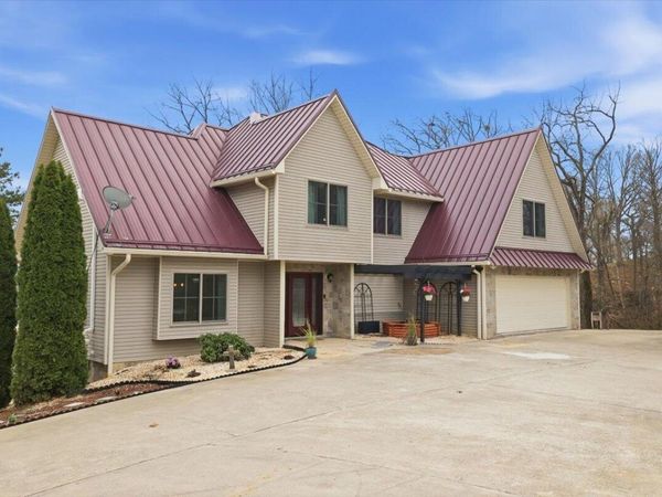 300 Twin Church Road, Bean Station, TN 37708