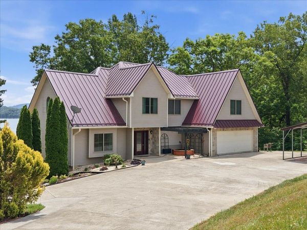 300 Twin Church Road, Bean Station, TN 37708