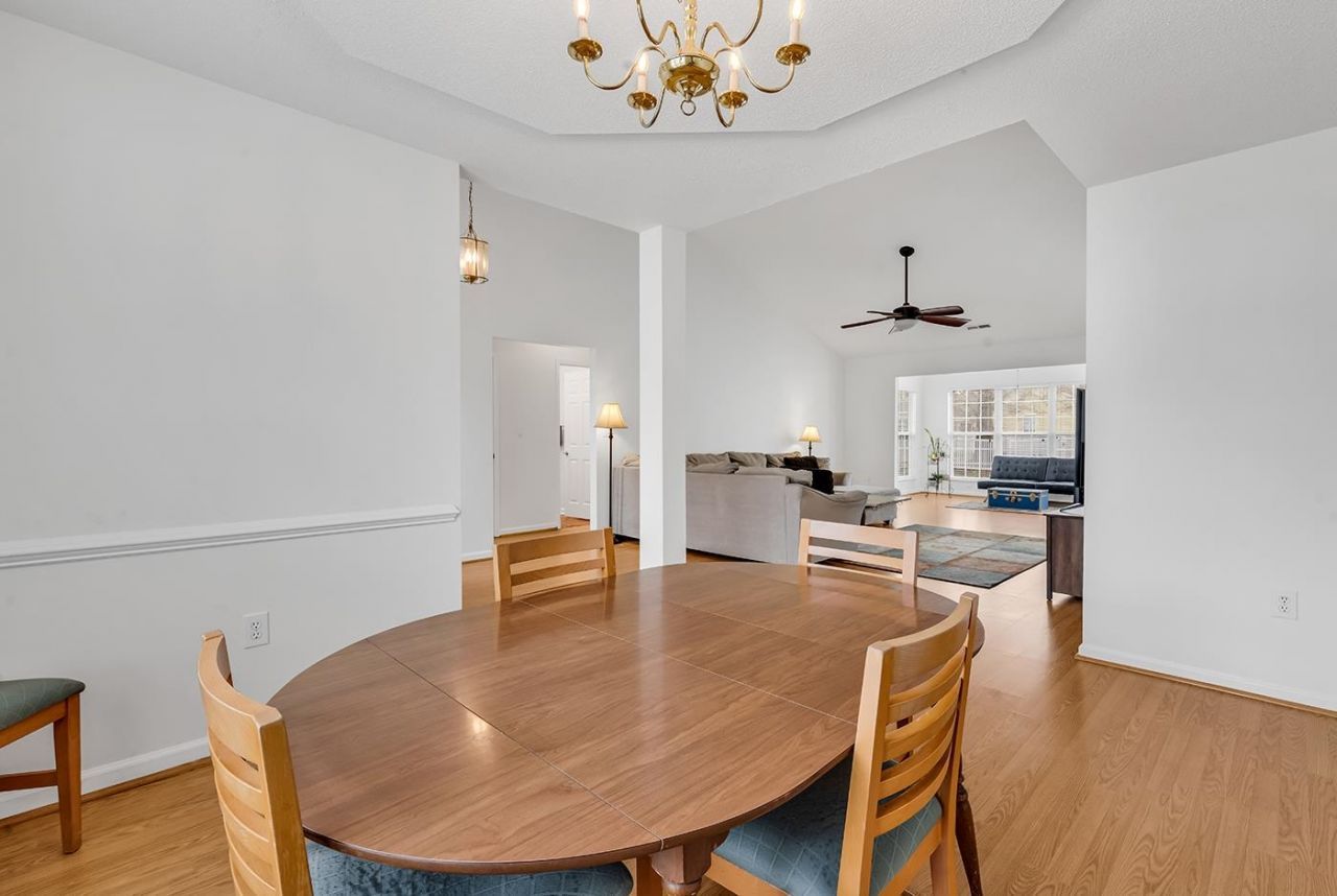 1500 Westferry Crossing Photo 15