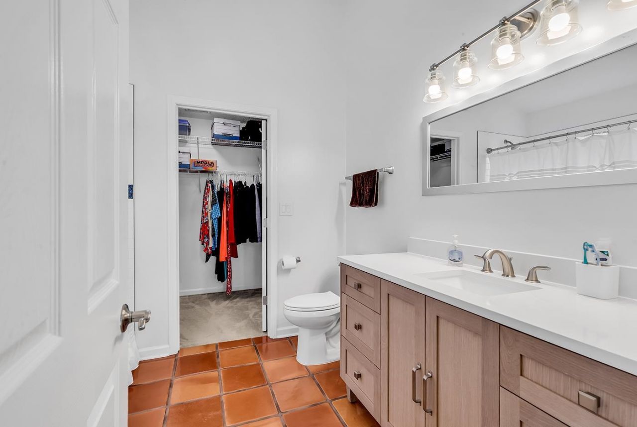 1500 Westferry Crossing Photo 24