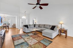 1500 Westferry Crossing photo 4