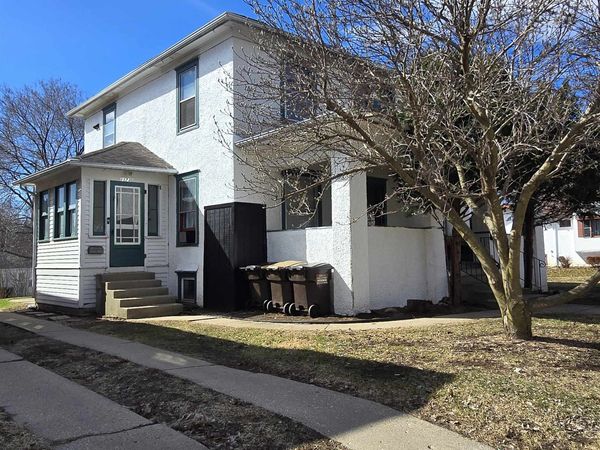 1173 W Pleasant Street, FREEPORT, IL 61032