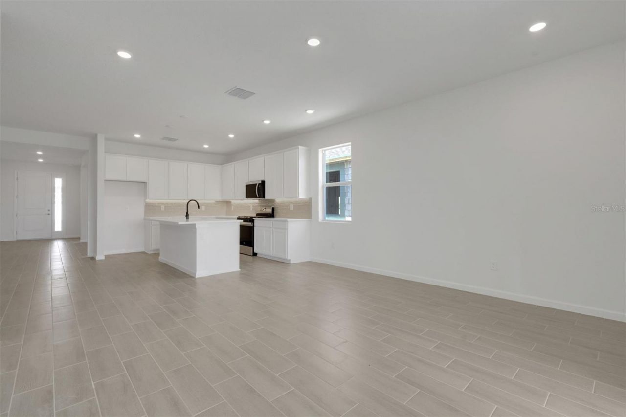 5461 NW Camberly Court, Port Saint Lucie, FL 34987 Photo