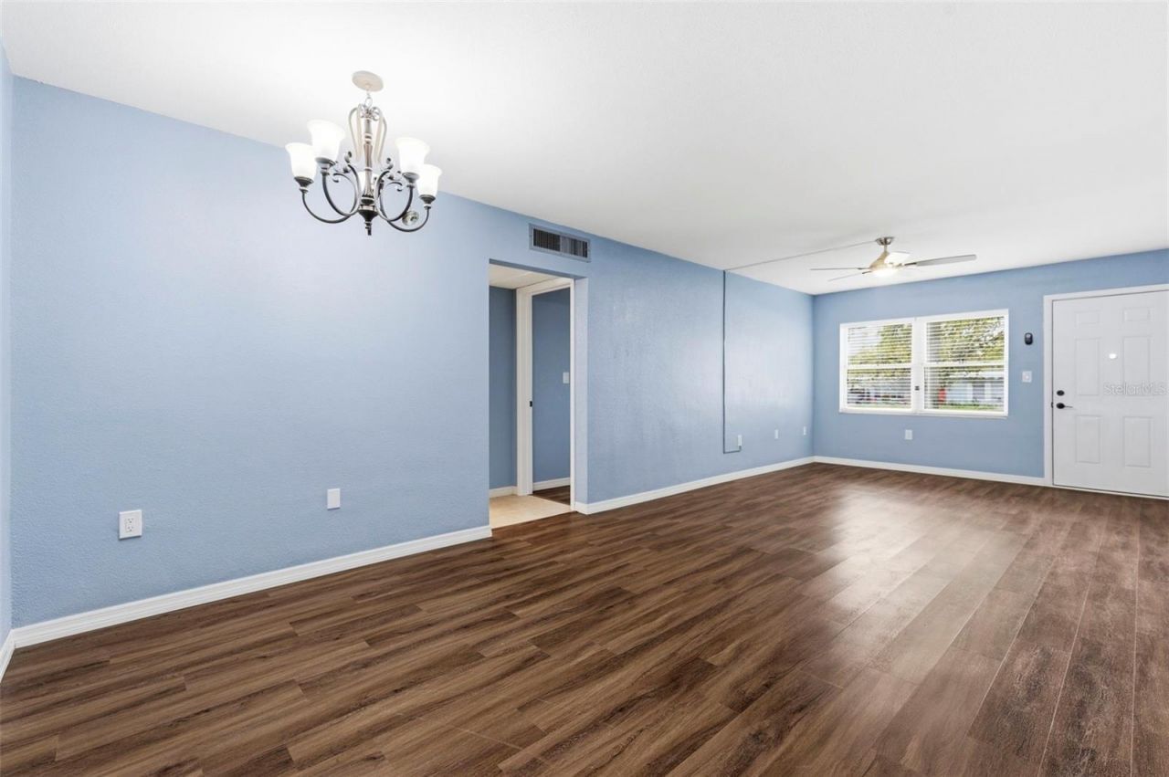 5155 9th Avenue N, Unit 104, Saint Petersburg, FL 33710 Photo