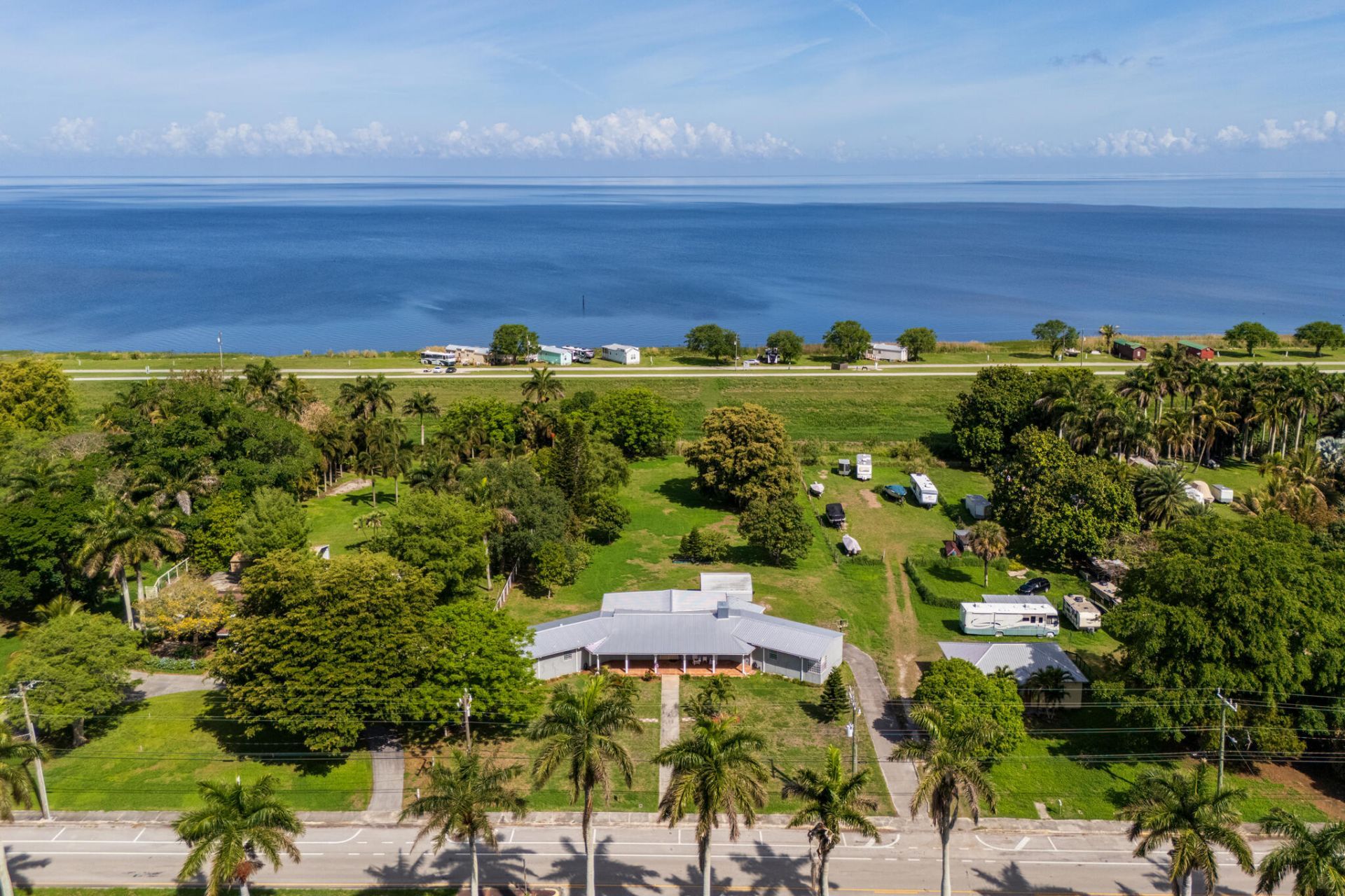 1221 Bacom Point Road, Pahokee, FL 33476 Photo