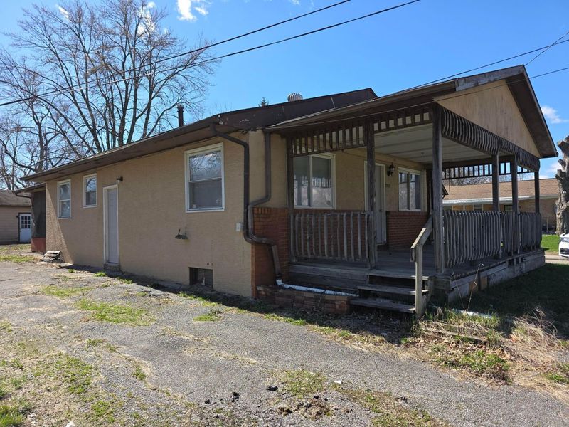 3355 E Deshler Avenue, Columbus, OH 43227 Photo 1