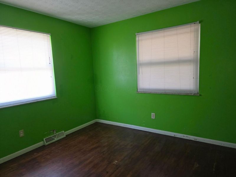 3355 E Deshler Avenue, Columbus, OH 43227 Photo 5