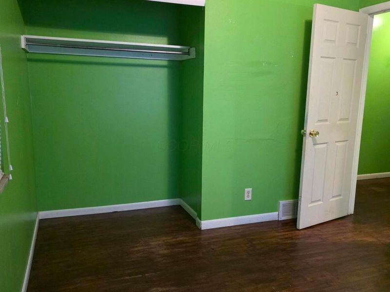 3355 E Deshler Avenue, Columbus, OH 43227 Photo 6