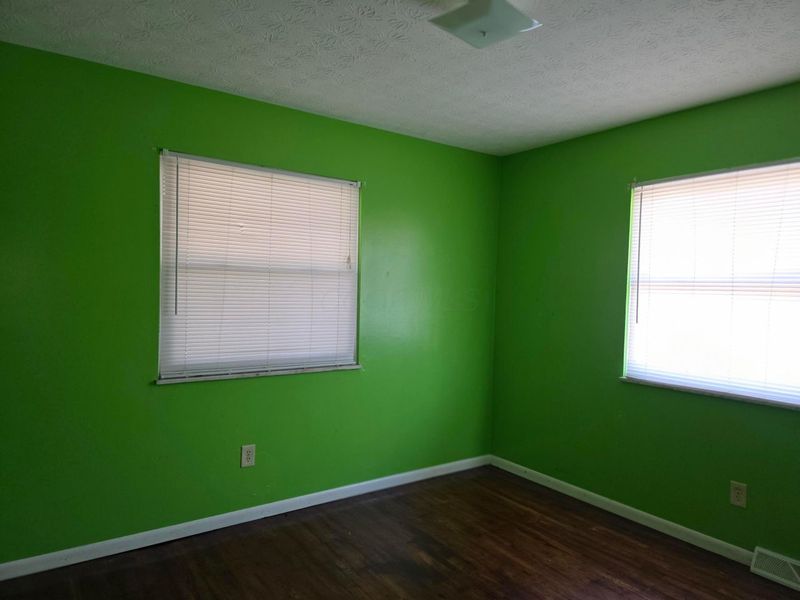 3355 E Deshler Avenue, Columbus, OH 43227 Photo 7