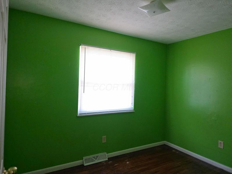 3355 E Deshler Avenue, Columbus, OH 43227 Photo 8