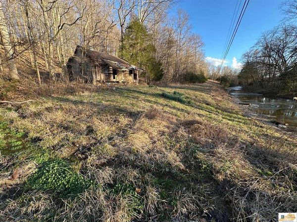 17AC Corbin Richards Road, Columbia, KY 42728