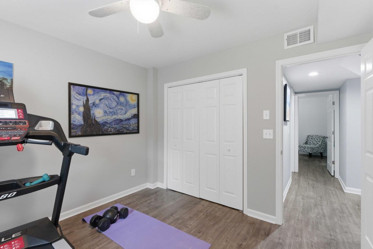 106 Berkshire Drive Photo 33