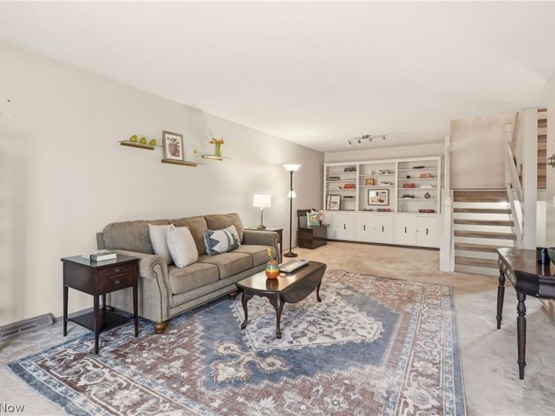 17650 Walnut Trail, Chagrin Falls, OH 44023 Photo 7