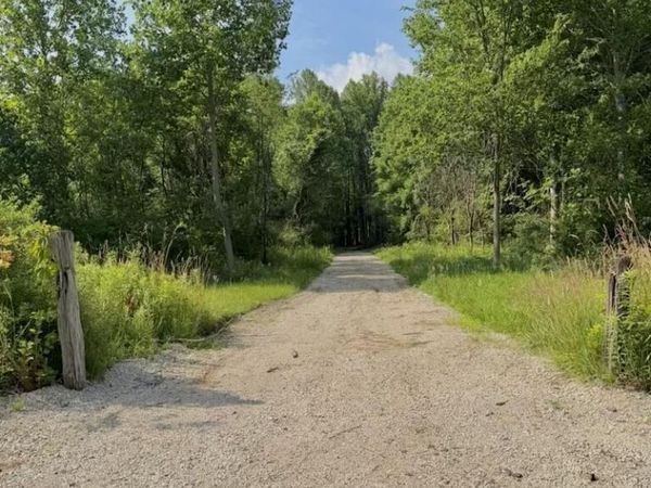 8400 Kruger Road, Three Oaks, MI 49128