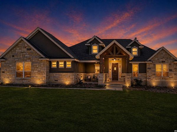 157 Summer Meadow, La Vernia, TX 78121