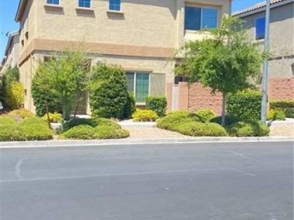9562 Volk Avenue, Las Vegas, NV 89178