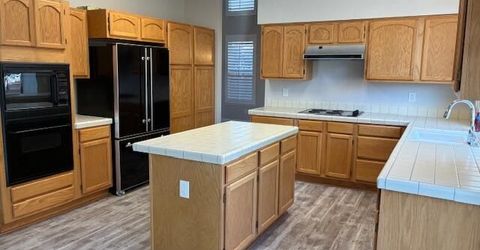 4896 Treetop Road, Sparks, NV 89436 Photo