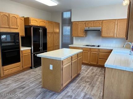 4896 Treetop Road, Sparks, NV 89436 Photo