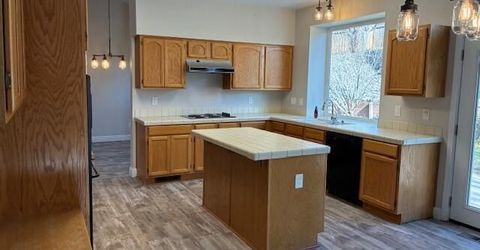 4896 Treetop Road, Sparks, NV 89436 Photo